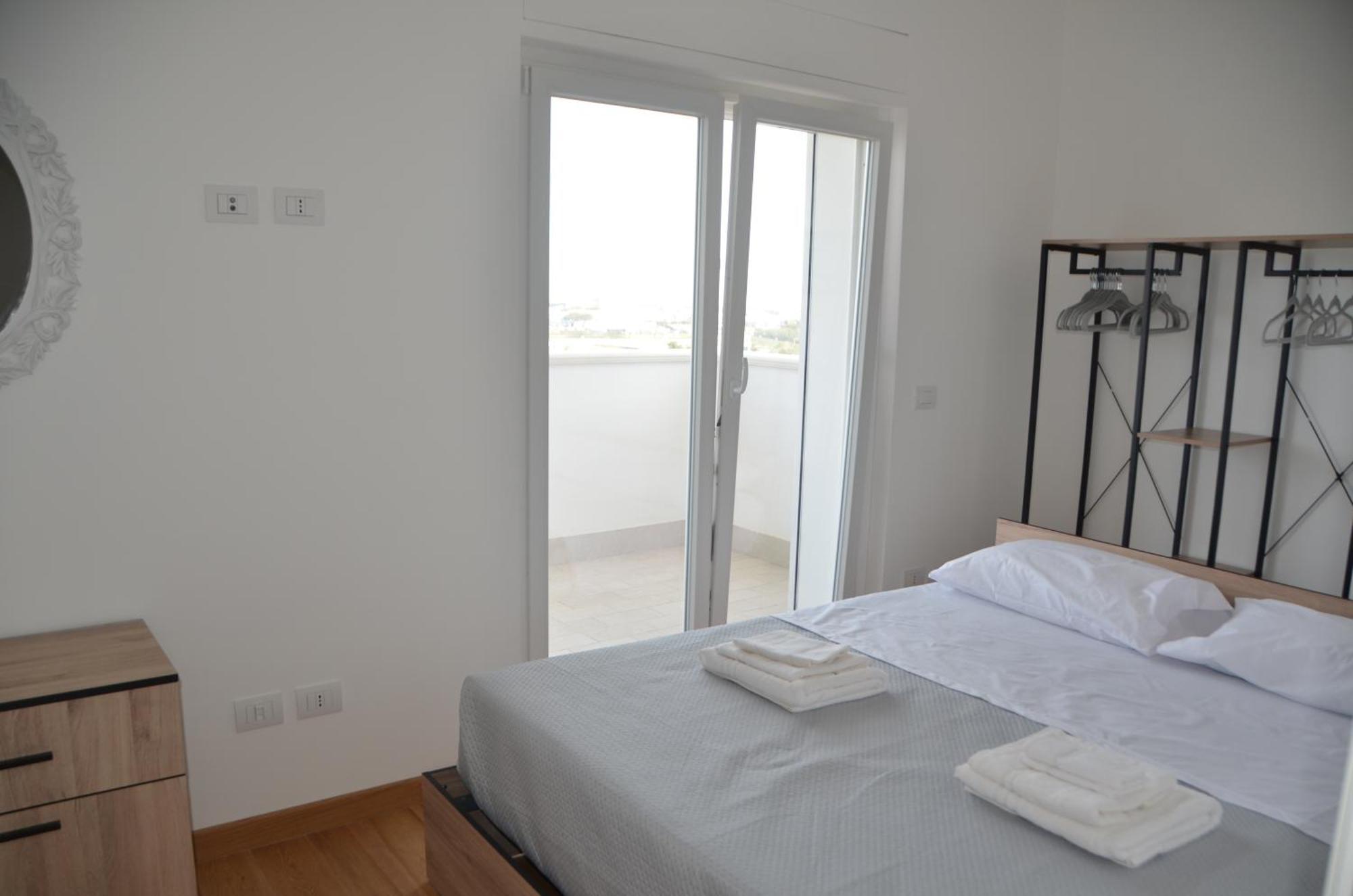 Suite 39 Tra Roma E Il Mare Pomezia Esterno foto