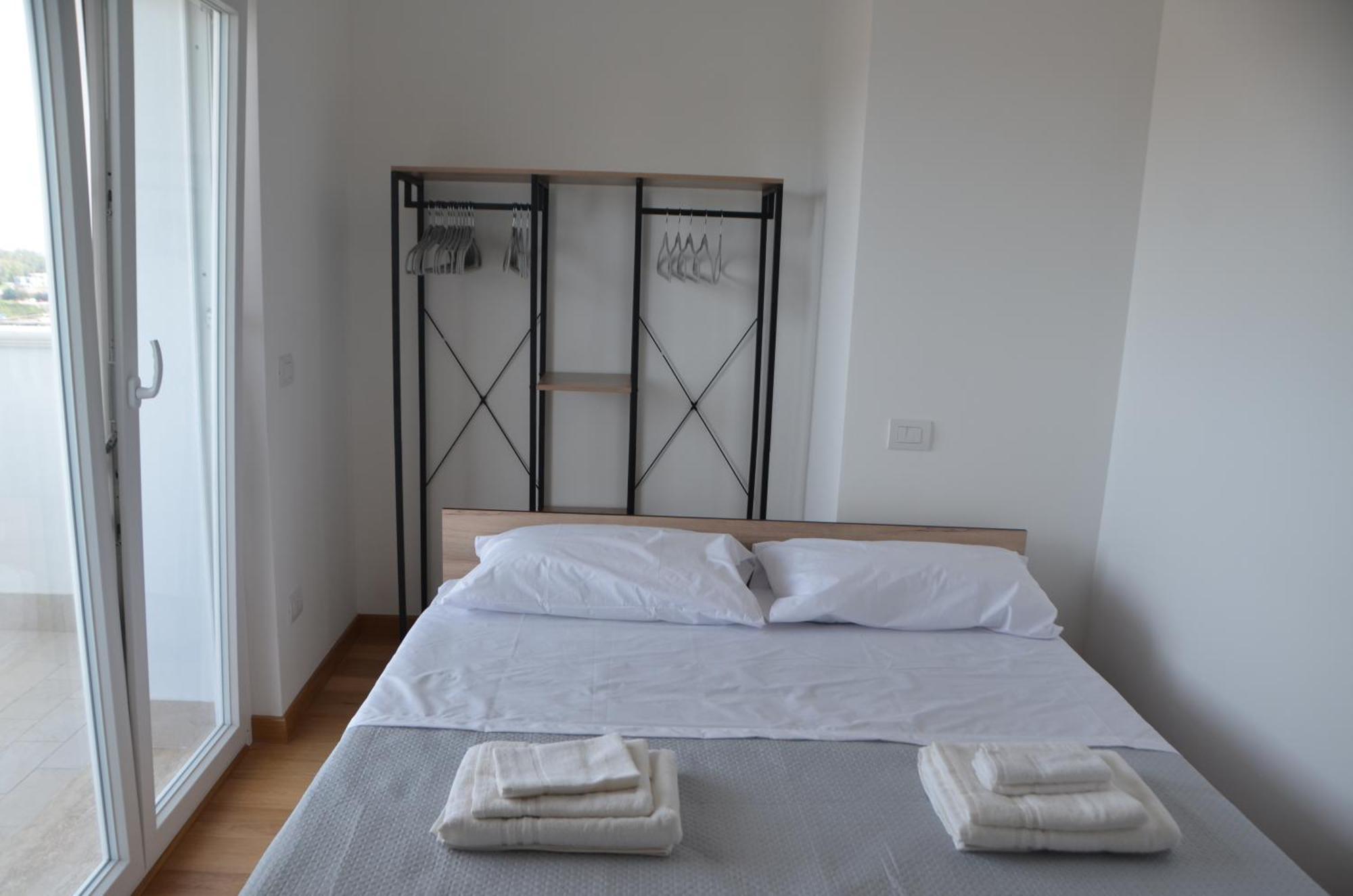 Suite 39 Tra Roma E Il Mare Pomezia Esterno foto